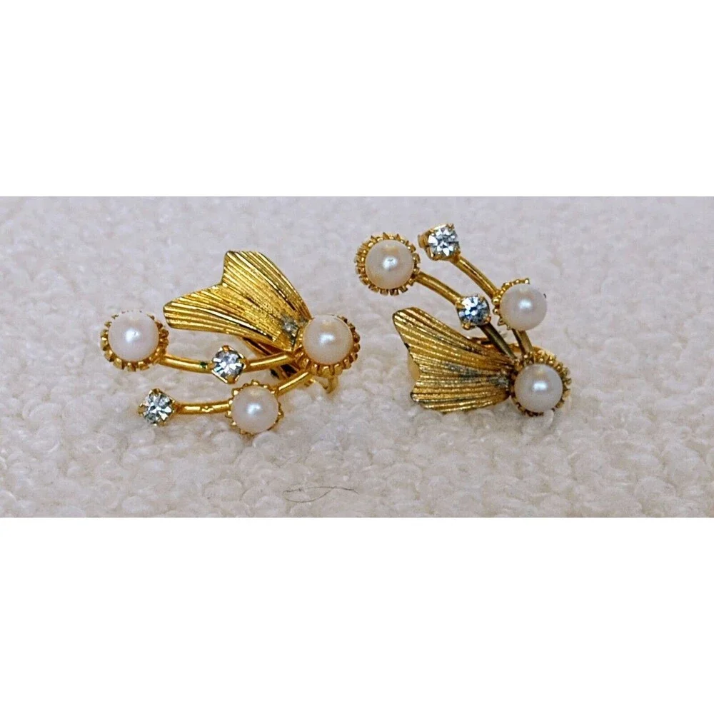 Vintage Art Nouveau Goldtone Rhinestone & Faux Pearl Climber Clip Earrings 1.1" - Picture 4 of 9